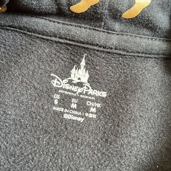 Shanghai disneyland exclusive hoodie size small - Picture 4 of 5
